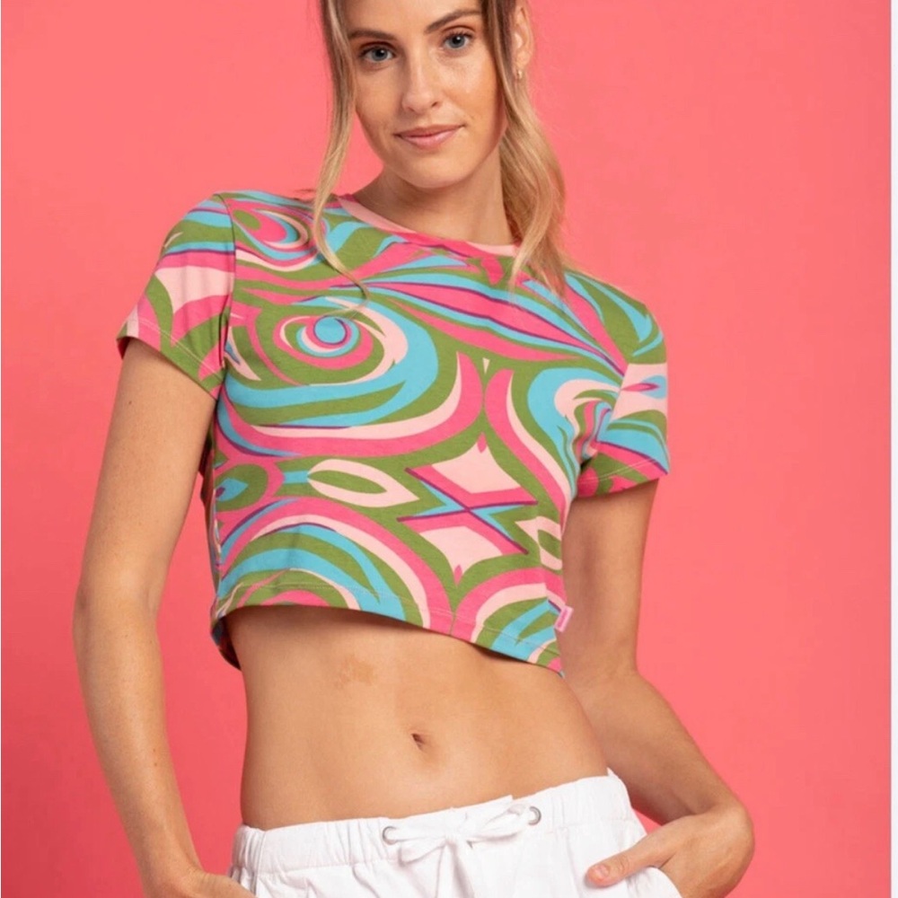 NewVANS BARBIE Flow PSYCHEDELIC CROP TOP Retro 70sPrint NWOT